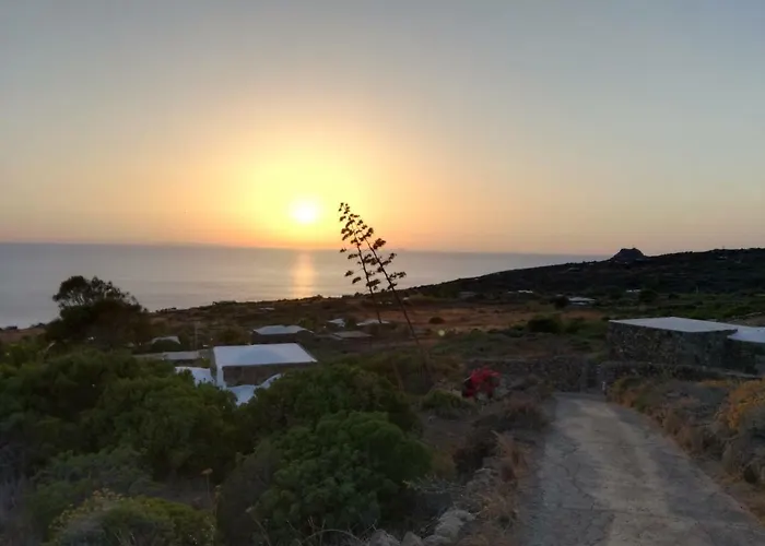 Dammuso Il Tramonto Di Nica' 度假居